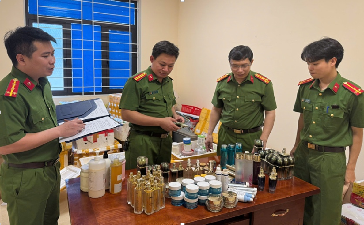 CẢNH BÁO NGUY CƠ VI PHẠM PHÁP LUẬT TRONG KINH DOANH TRÊN SÀN THƯƠNG MẠI ĐIỆN TỬ