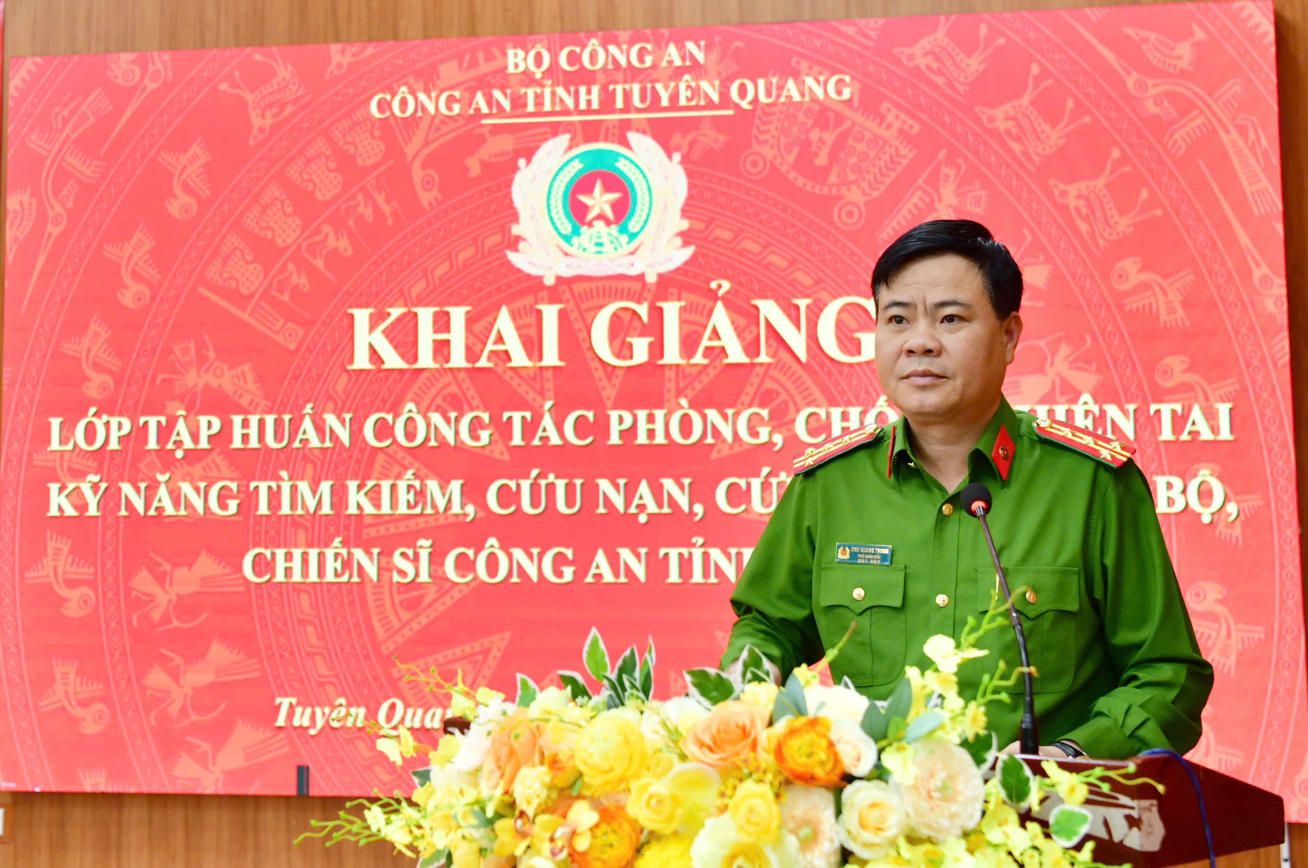 CÔNG AN TỈNH TỔ CHỨC TẬP HUẤN CÔNG TÁC PHÒNG, CHỐNG THIÊN TAI VÀ KỸ NĂNG TÌM KIẾM, CỨU NẠN, CỨU HỘ NĂM 2025