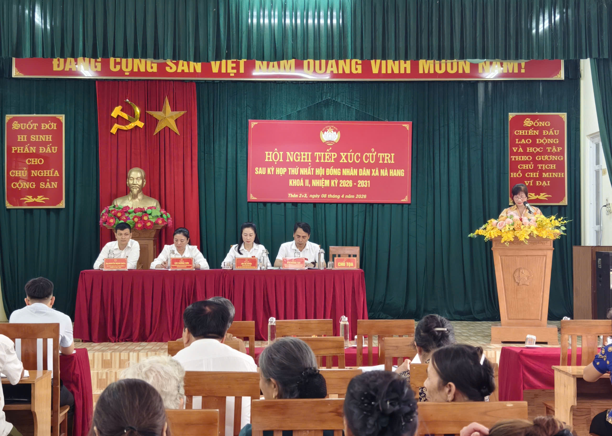 Tổ đại biểu số 01 HĐND xã tiếp xúc cử tri tại thôn 2 và thôn 3