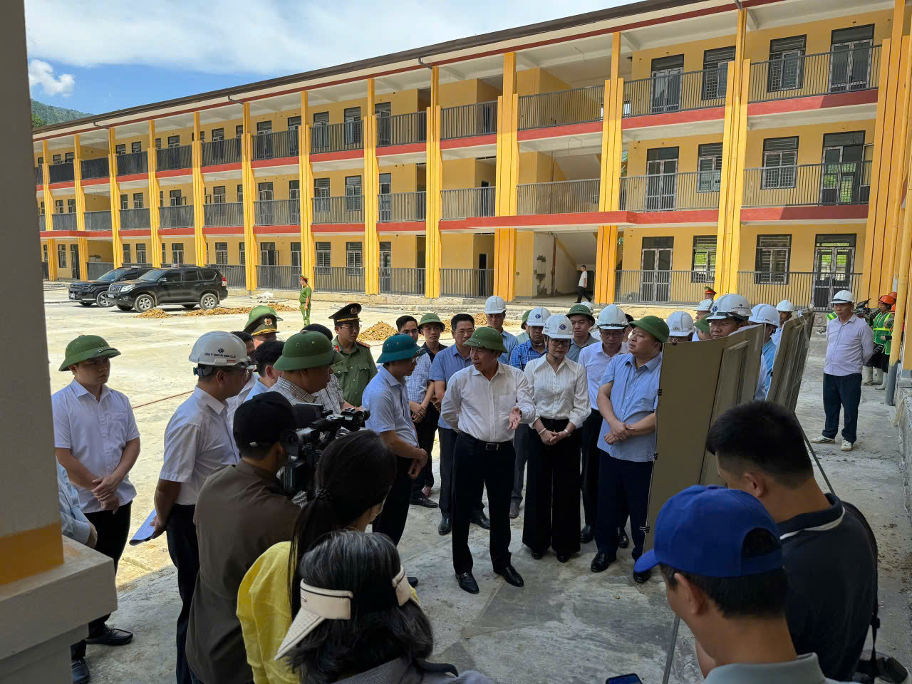 CÔNG AN XÃ MINH TÂN: CHỦ ĐỘNG PHỐI HỢP ĐẢM BẢO TUYỆT ĐỐI AN TOÀN CHO ĐOÀN CÔNG TÁC CỦA PHÓ THỦ TƯỚNG CHÍNH PHỦ LÊ TIẾN CHÂU