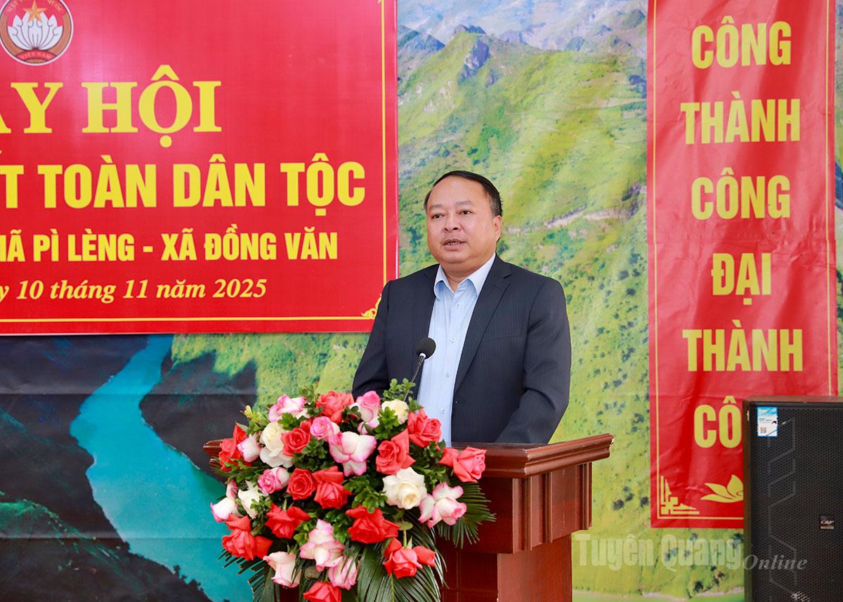 Chủ tịch UBND tỉnh Phan Huy Ngọc: Phát động phong trào nhà nhà, người người thi đua làm kinh tế, khơi dậy khát vọng vươn lên của các hộ