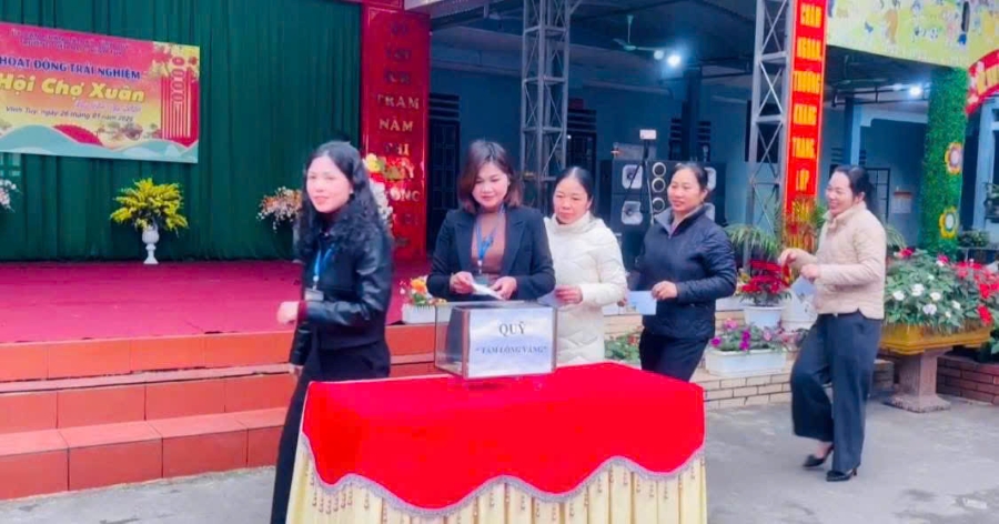 hội chợ xuân 77.jpg