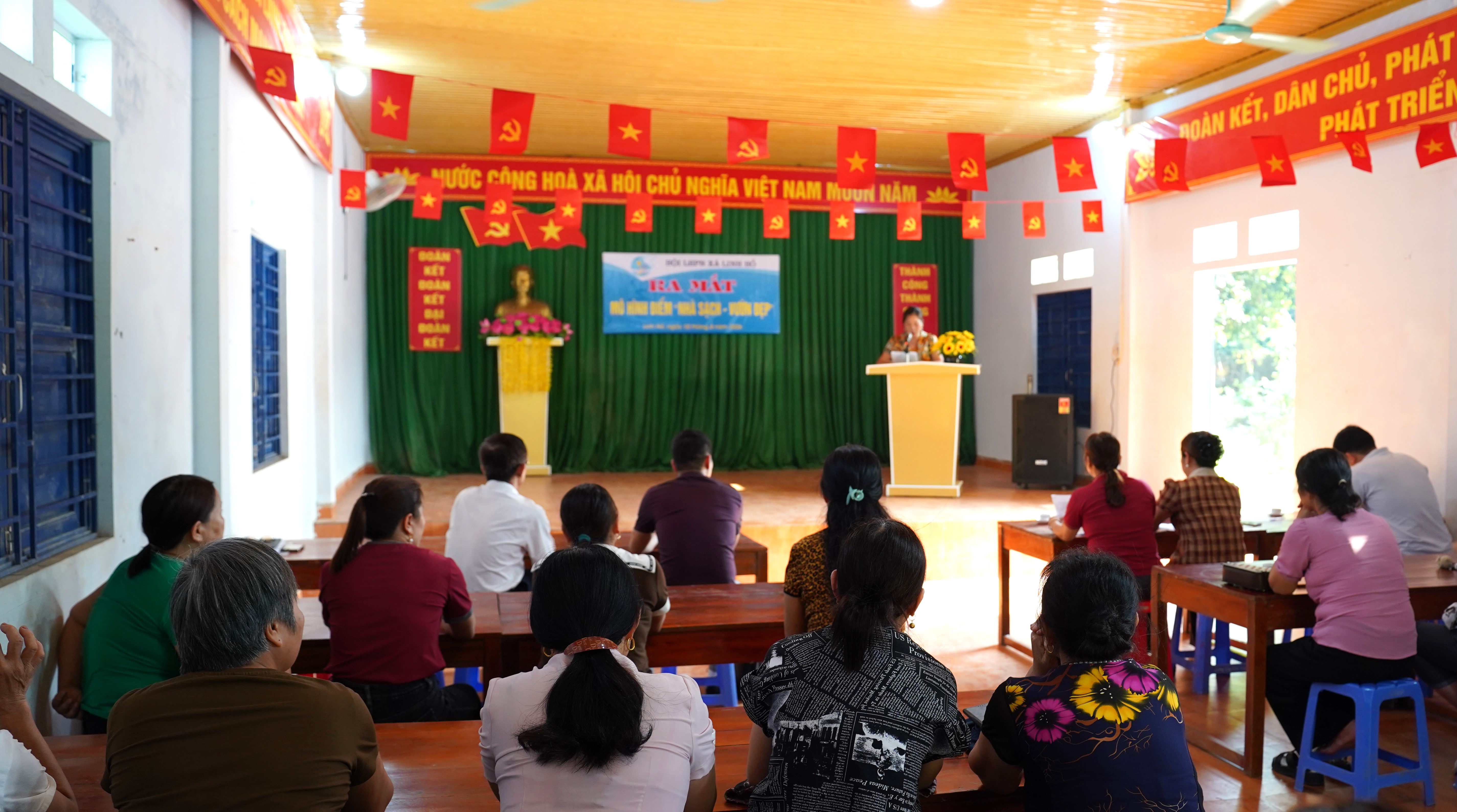 Hội Liên hiệp Phụ nữ xã Linh Hồ ra mắt mô hình điểm “Nhà sạch, vườn đẹp”