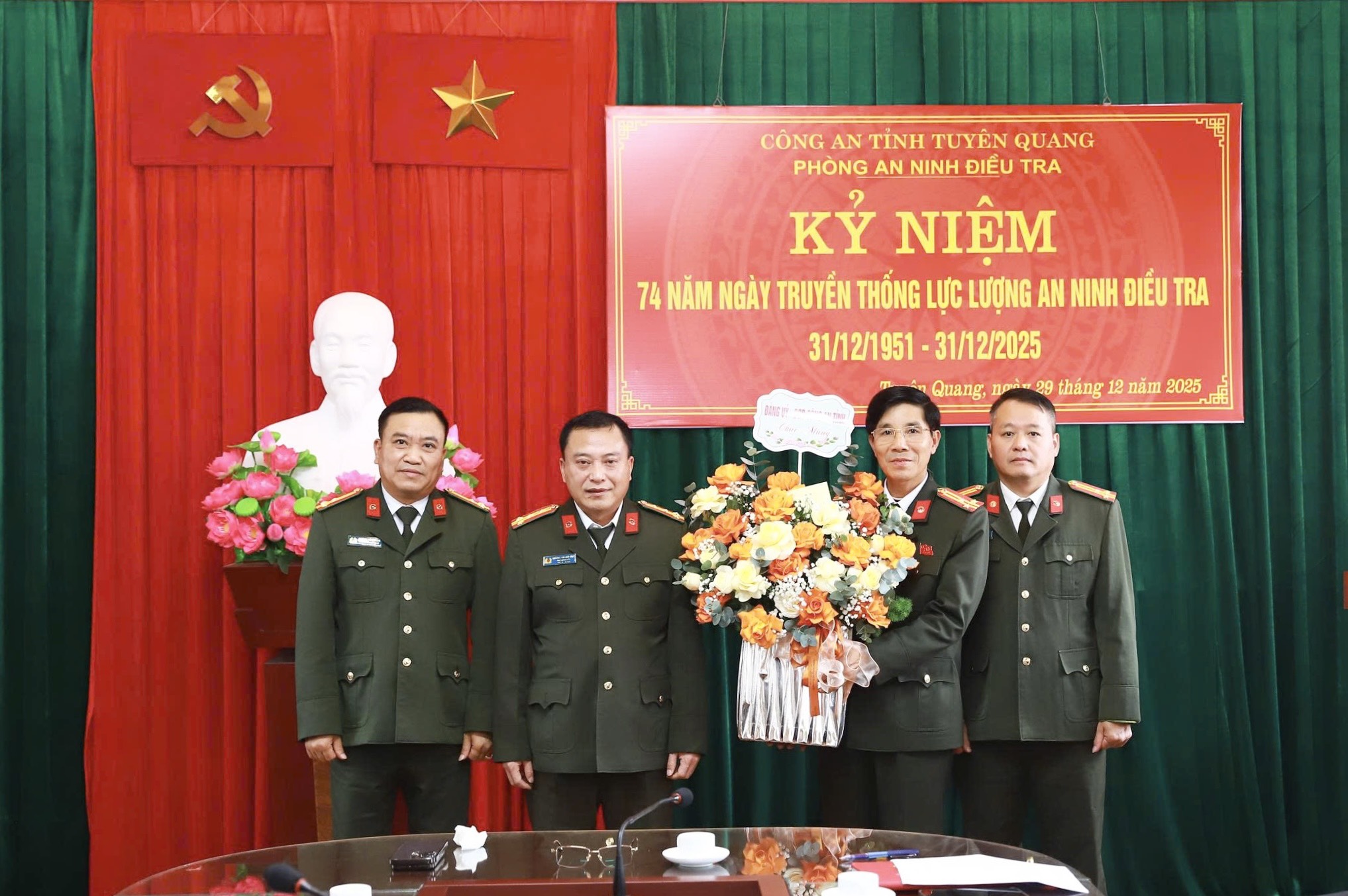 KỶ NIỆM 74 NĂM NGÀY TRUYỀN THỐNG LỰC LƯỢNG AN NINH ĐIỀU TRA
