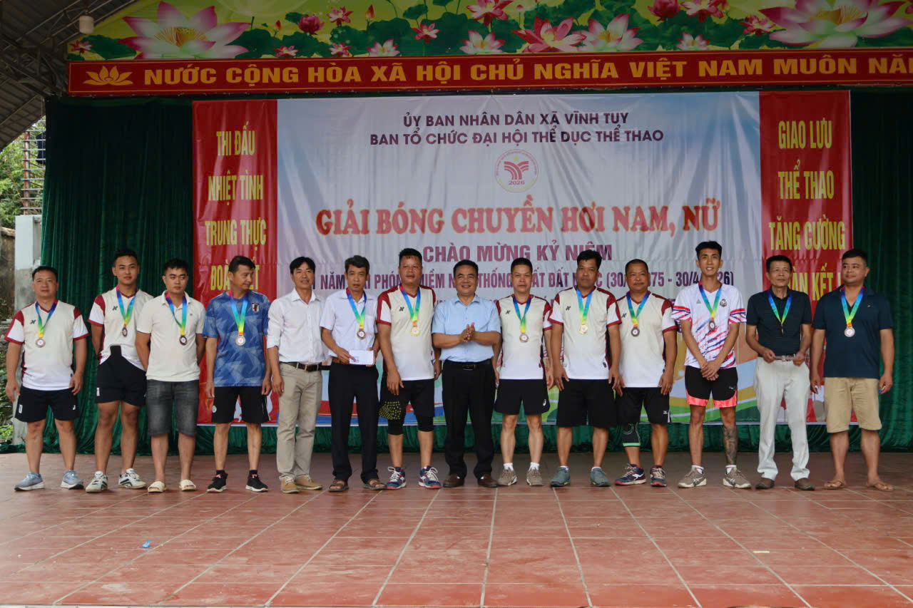 Bế mạc 3 pmo T Th&agrave;nh nam.jpg