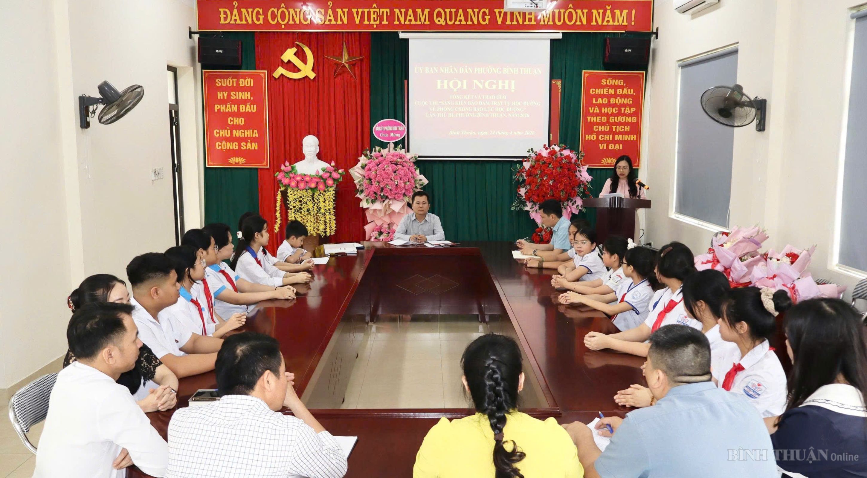 PHƯỜNG BÌNH THUẬN TỔNG KẾT, TRAO GIẢI CUỘC THI “SÁNG KIẾN BẢO ĐẢM TRẬT TỰ TRƯỜNG HỌC VỀ PHÒNG, CHỐNG BẠO LỰC HỌC ĐƯỜNG” PHƯỜNG BÌNH THUẬN NĂM 2026