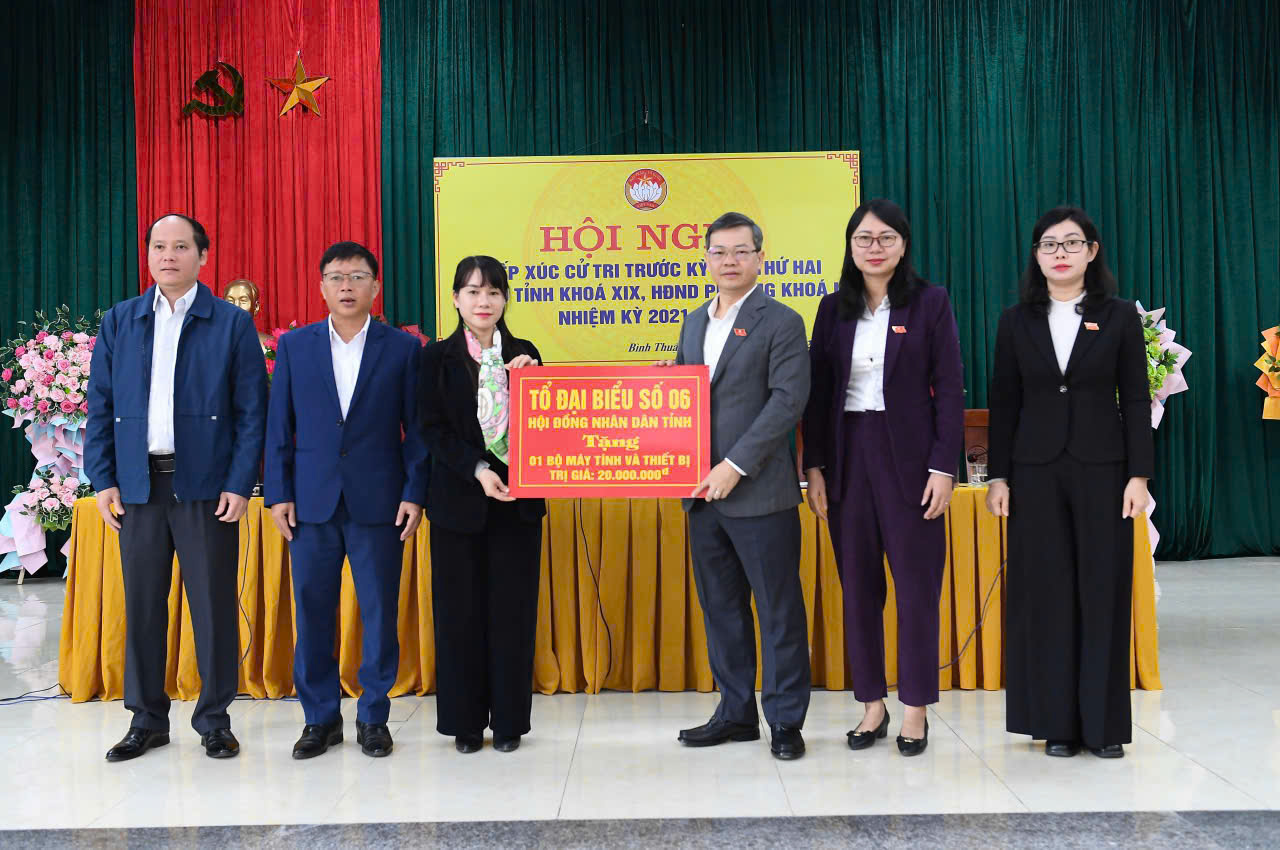 Phường Bình Thuận tổ chức hội nghị tiếp cúc cử tri trước kỳ họp thứ II, HĐND tỉnh khoá XIX