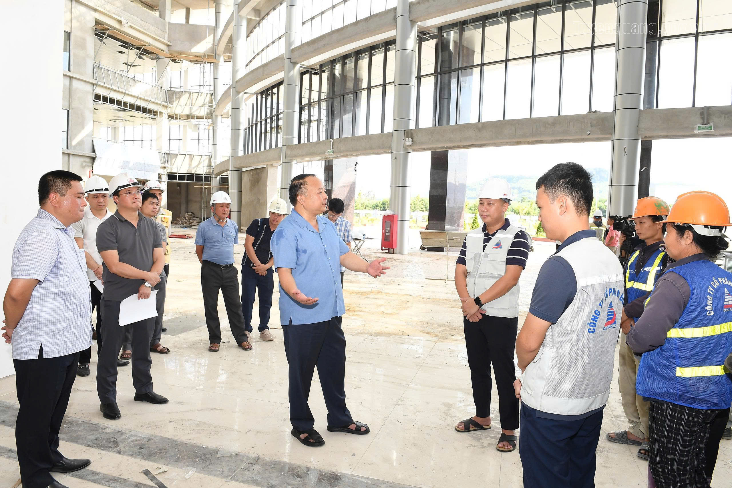 Quyết liệt tháo gỡ vướng mắc, đẩy nhanh tiến độ thi công Dự án xây dựng Bệnh viện Đa khoa tỉnh