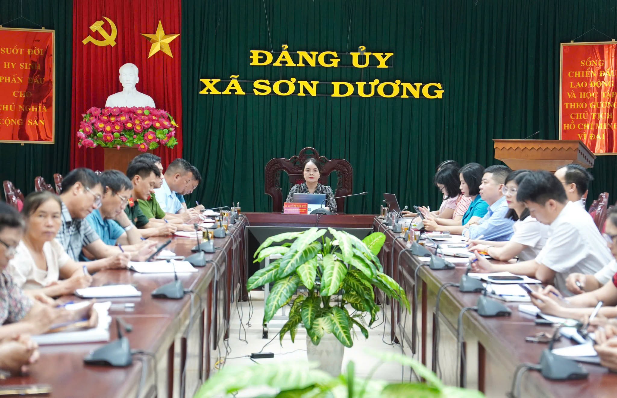 Hội nghị toàn quốc sơ kết 1 năm 6 tháng triển khai thực hiện Nghị quyết số 57-NQ/TW