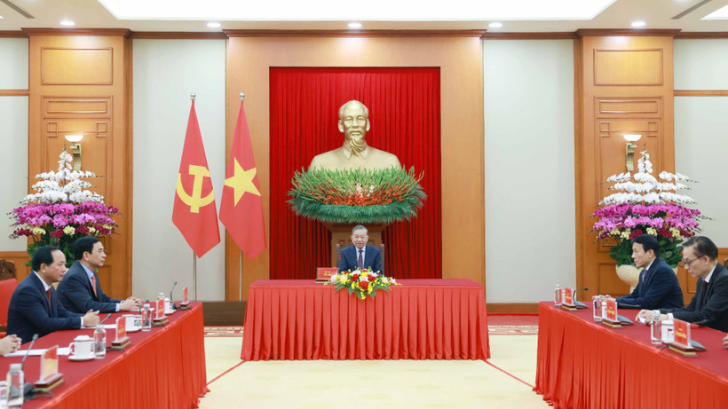 Tổng thống Nga Vladimir Putin điện đàm với Tổng Bí thư Tô Lâm