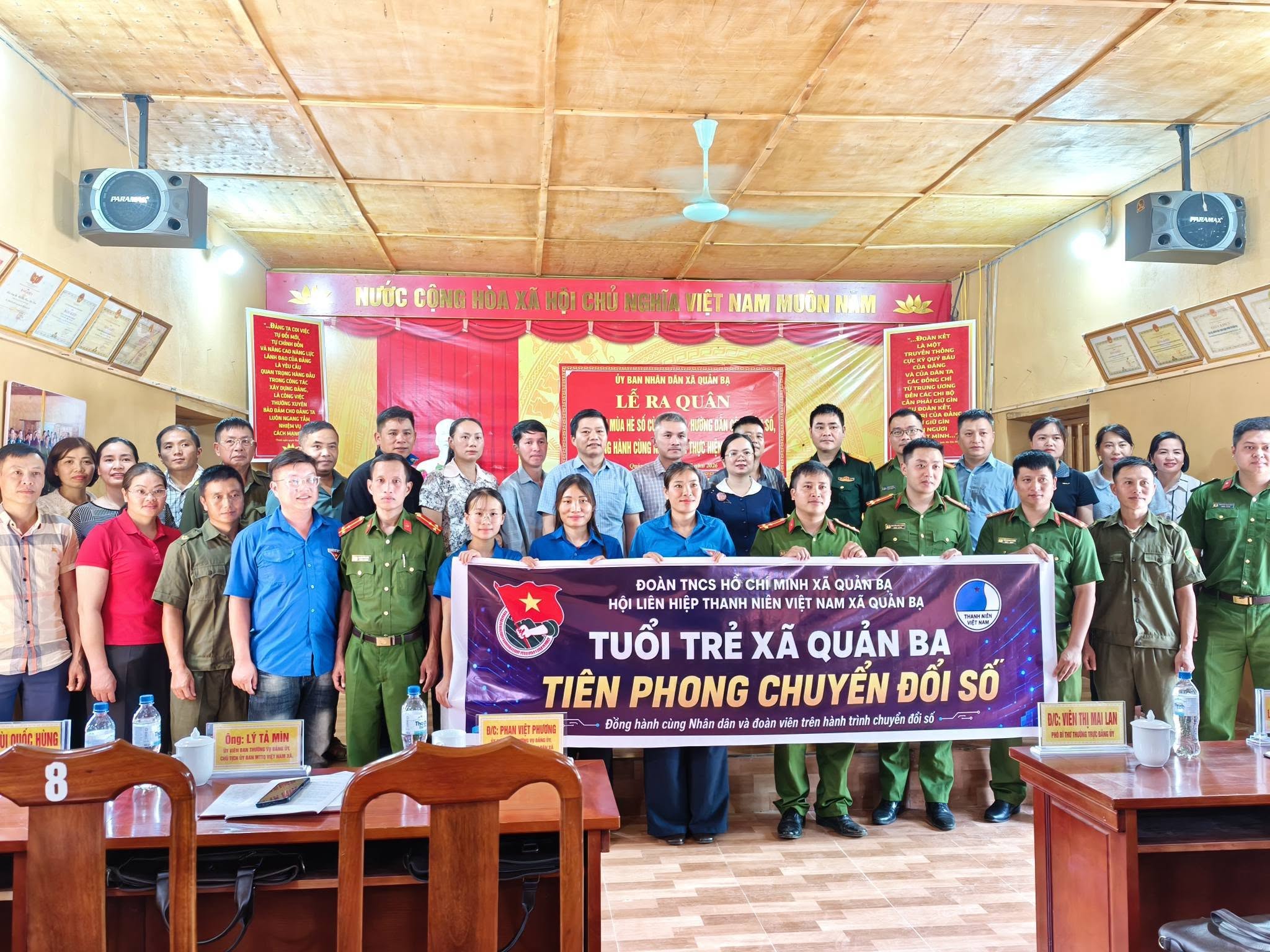  Quản Bạ tổ chức lễ ra quân “Chiến dịch mùa hè số cùng VNeID, hướng dẫn công dân số, đồng hành cùng Nhân dân thực hiện Đề án 06