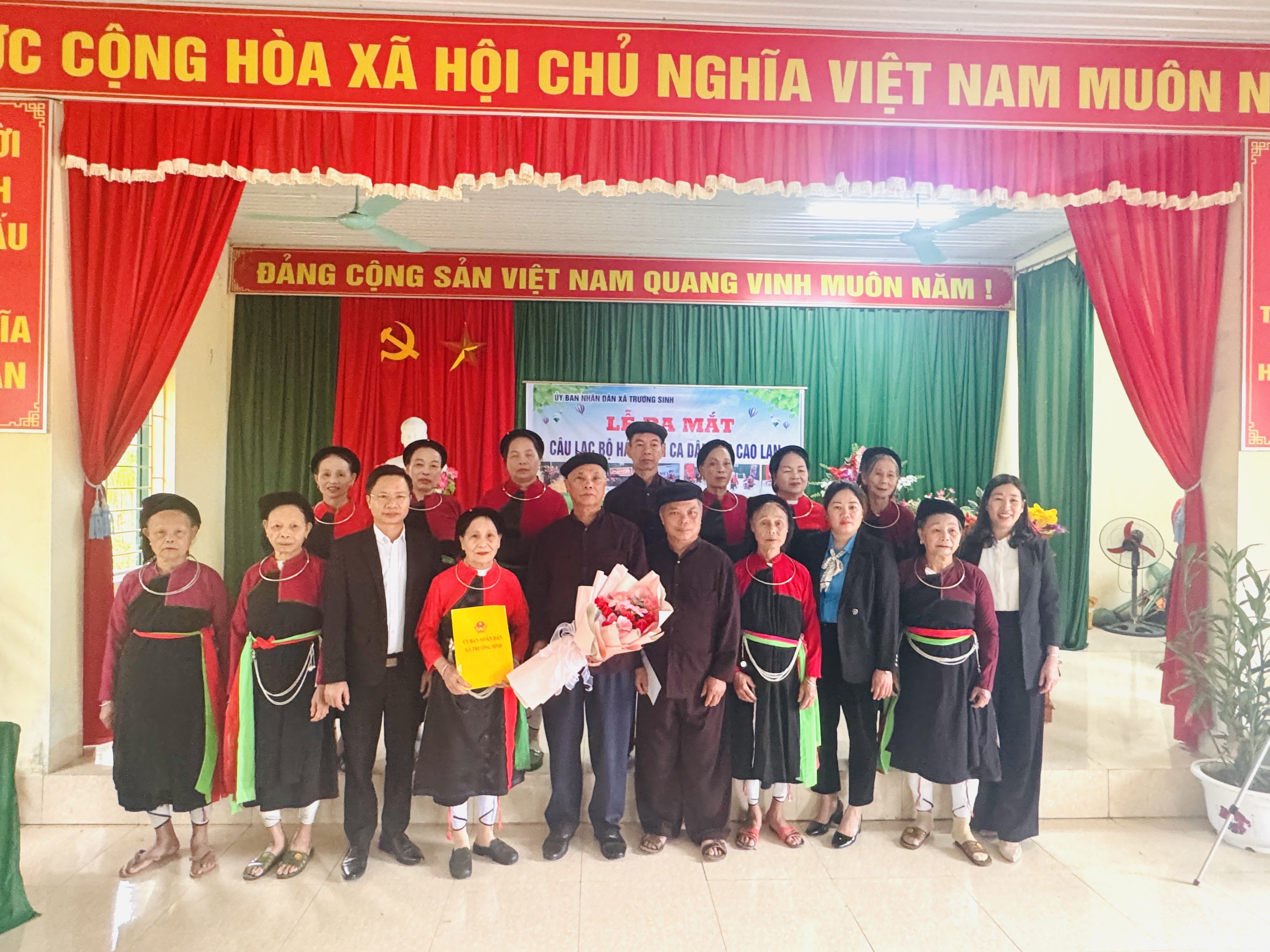 Ra mắt Câu lạc bộ "Hát Sình Ca" xã Trường Sinh, tỉnh Tuyên Quang