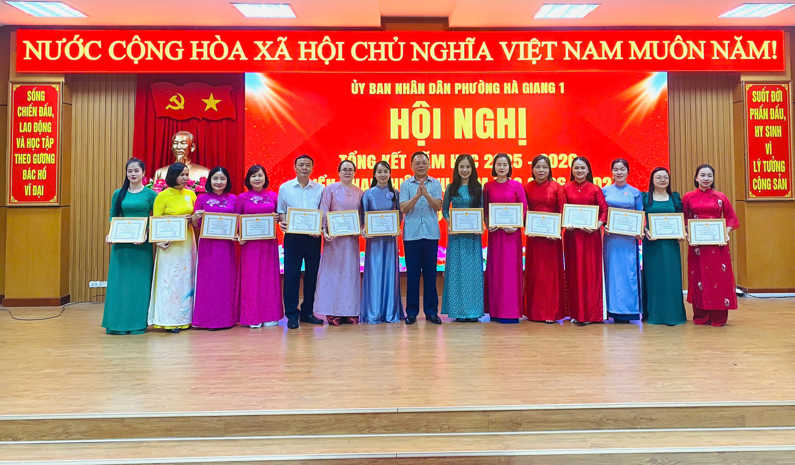 TỔNG KẾT NĂM HỌC 2025 - 2026 & TRIỂN KHAI NHIỆM VỤ NĂM HỌC 2026 - 2027 ĐỊA BÀN PHƯỜNG HÀ GIANG 1