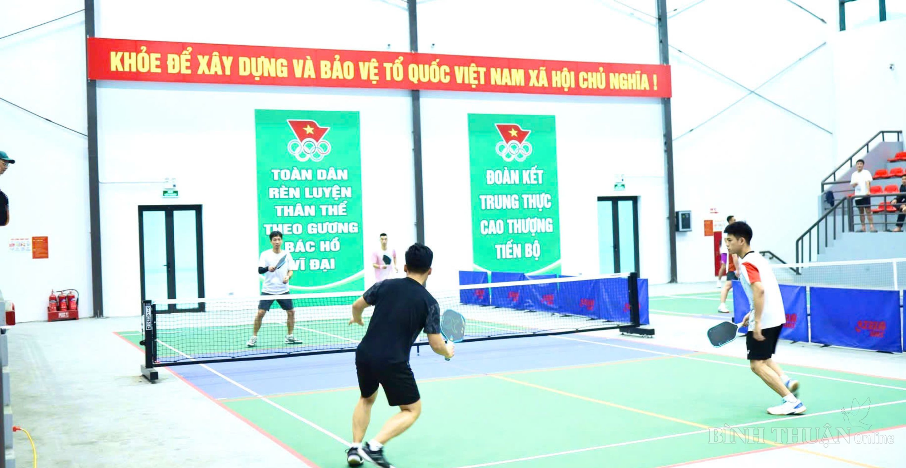 BÌNH THUẬN ĐẨY MẠNH PHONG TRÀO THỂ DỤC THỂ THAO