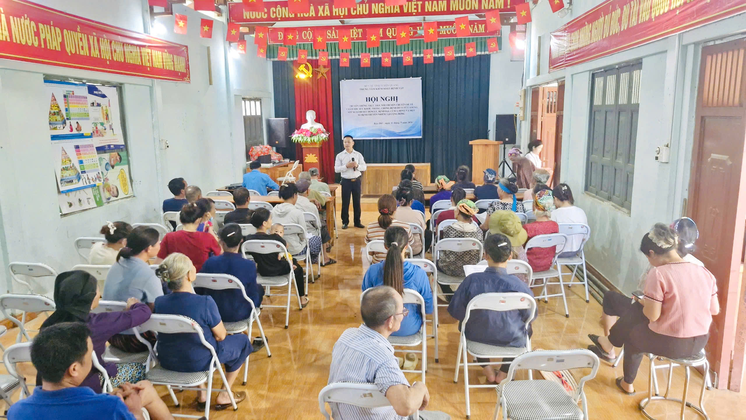 Kiên Đài tổ chức truyền thông trực tiếp về chăm sóc sức khỏe, phòng, chống bệnh truyền nhiễm