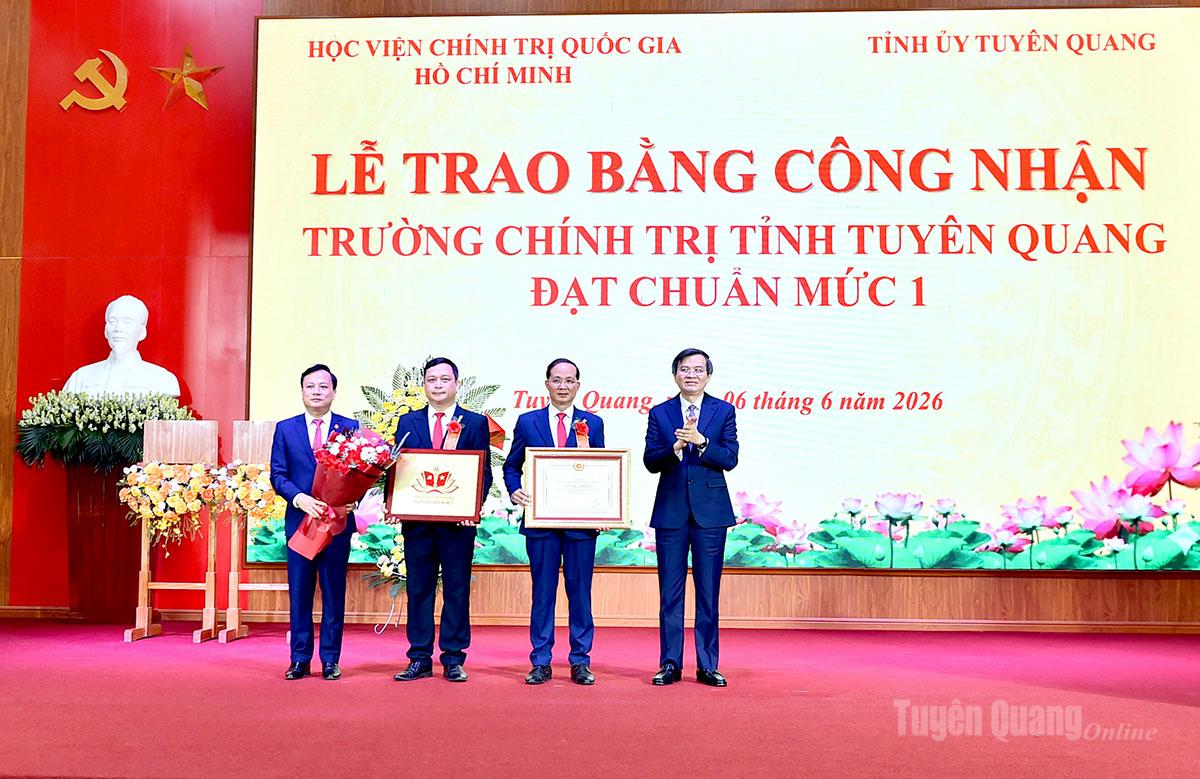 Trường Chính trị tỉnh được công nhận đạt chuẩn mức 1