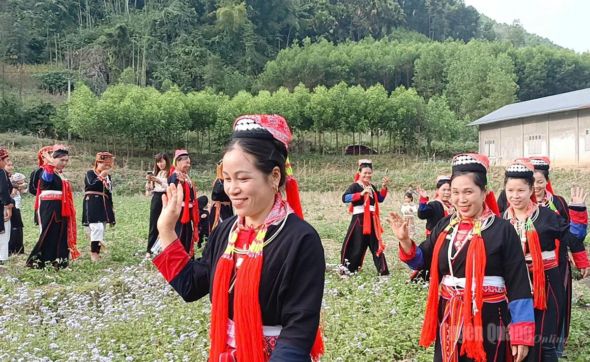 Ai Sang Mun – A Cultural Bond among the Dao Thanh Y Community