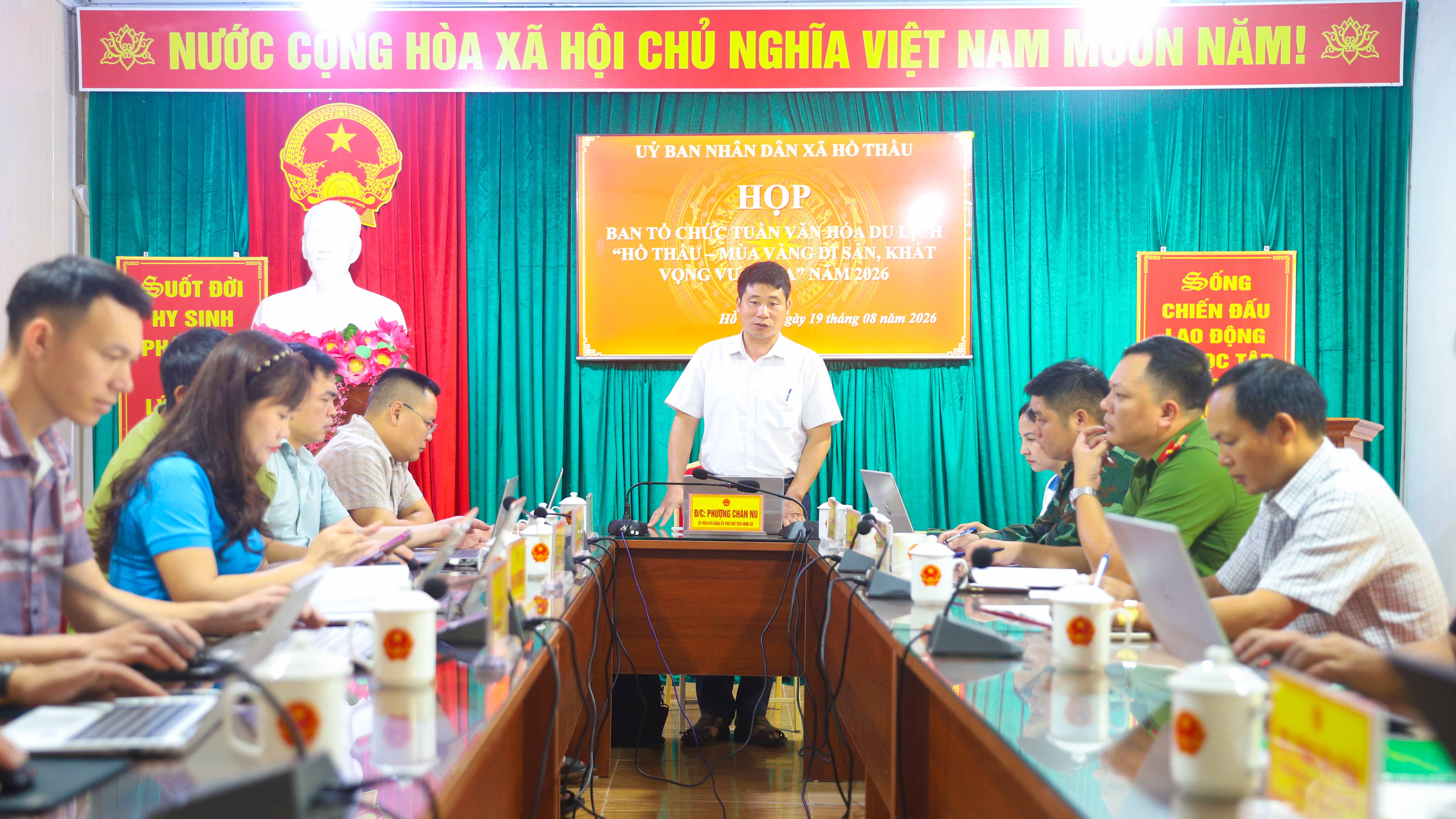 Họp Ban Tổ chức Tuần Văn hóa du lịch Hồ Thầu năm 2026