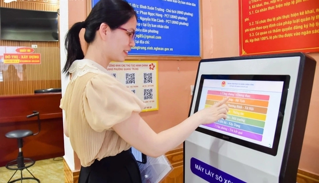 Tiếp tục thực hiện phân cấp, cắt giảm, đơn giản hóa thủ tục hành chính, điều kiện kinh doanh