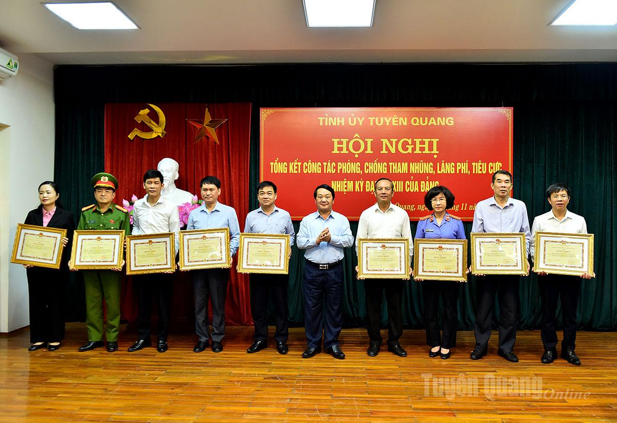 Phòng quyết liệt - chống cương quyết, không có vùng cấm