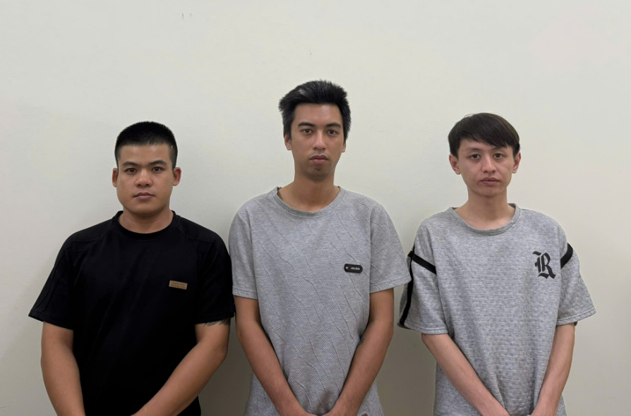 CÔNG AN XÃ NHỮ KHÊ PHÁT HIỆN, ĐẦU TRANH LÀM RÕ HÀNH VI TỔ CHỨC SỬ DỤNG TRÁI PHÉP CHẤT MA TÚY