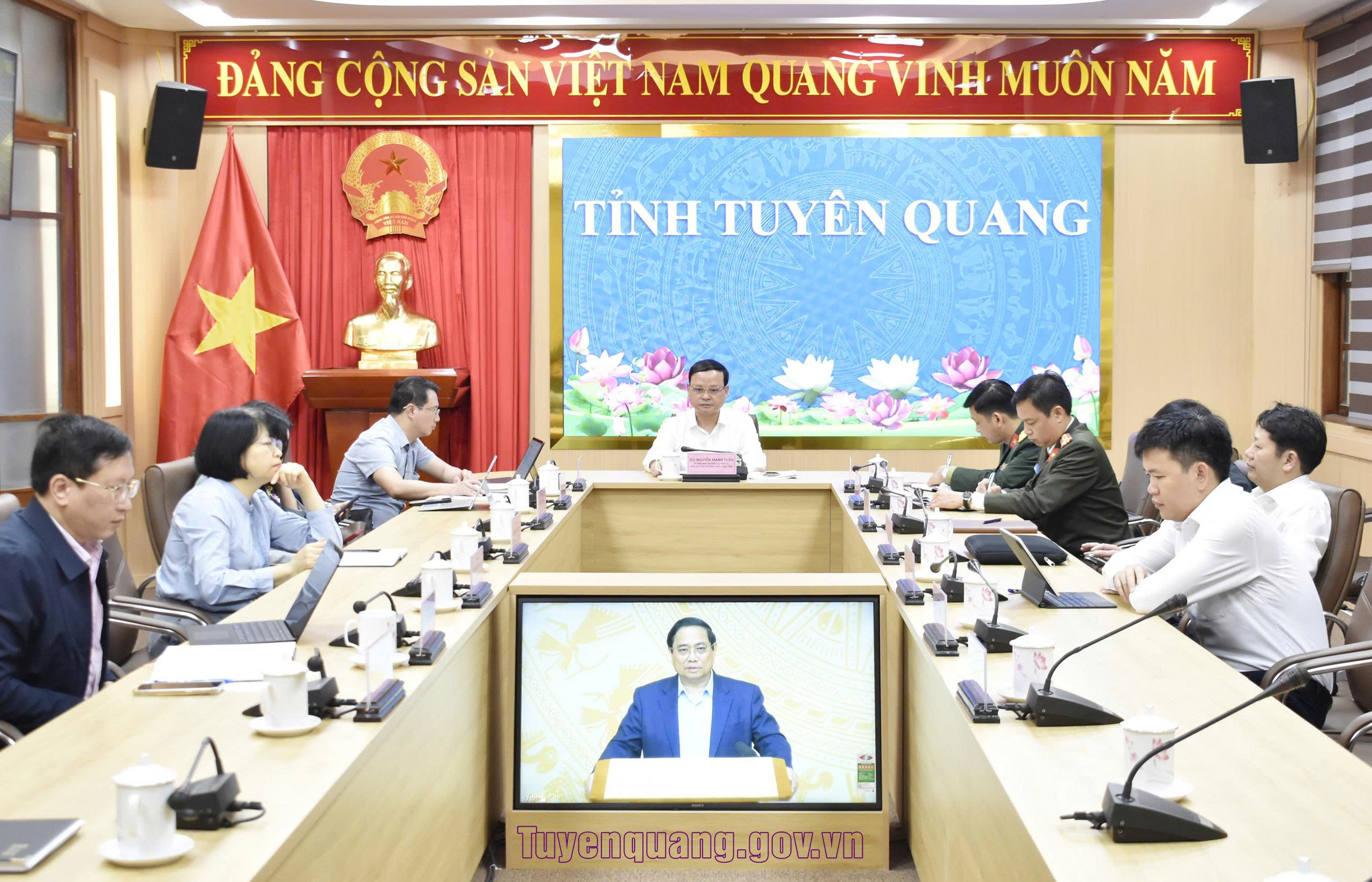 Tháo gỡ điểm nghẽn, khơi thông nguồn lực phát triển nhà ở và thị trường bất động sản