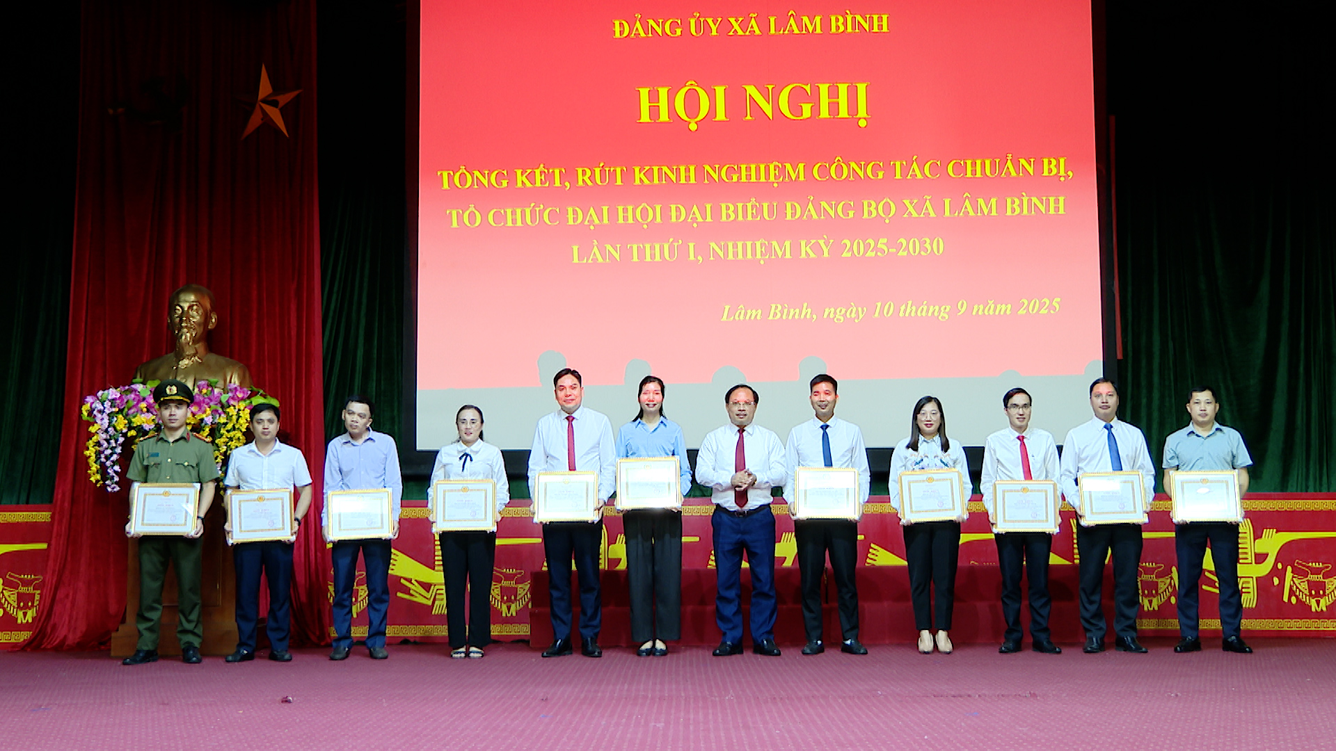 Đảng ủy xã Lâm Bình tổng kết, rút kinh nghiệm công tác chuẩn bị, tổ chức Đại hội đại biểu Đảng bộ xã Lâm Bình lần thứ I, nhiệm kỳ 2025-2030