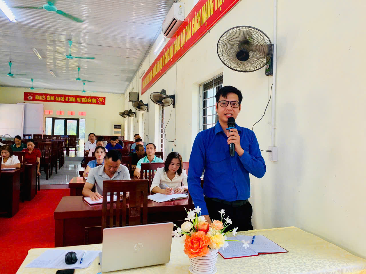 HN MTTQ lấy ý kiến ngày 10 th 8 Sơn.jpg