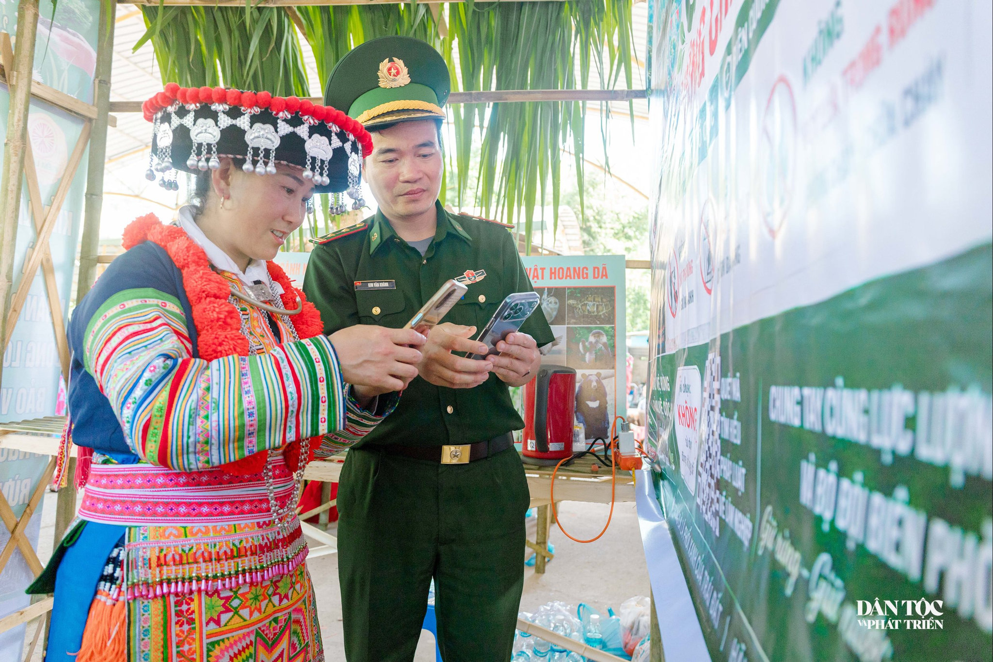 Chuyển đổi số mở cánh cửa phát triển vùng đồng bào DTTS