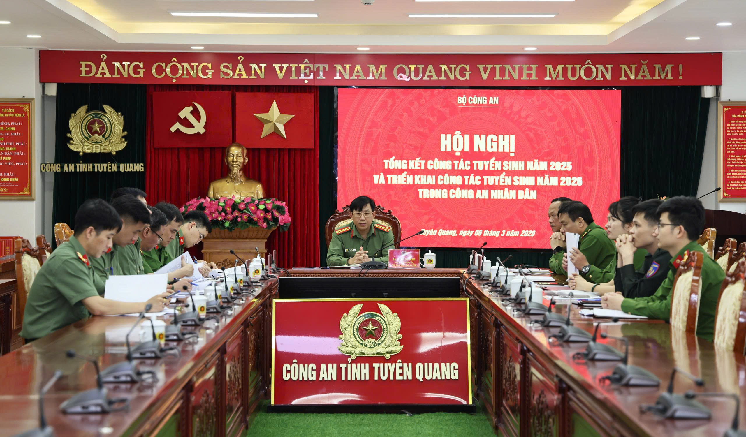 BỘ CÔNG AN TRIỂN KHAI CÔNG TÁC TUYỂN SINH CÔNG AN NHÂN DÂN NĂM 2026