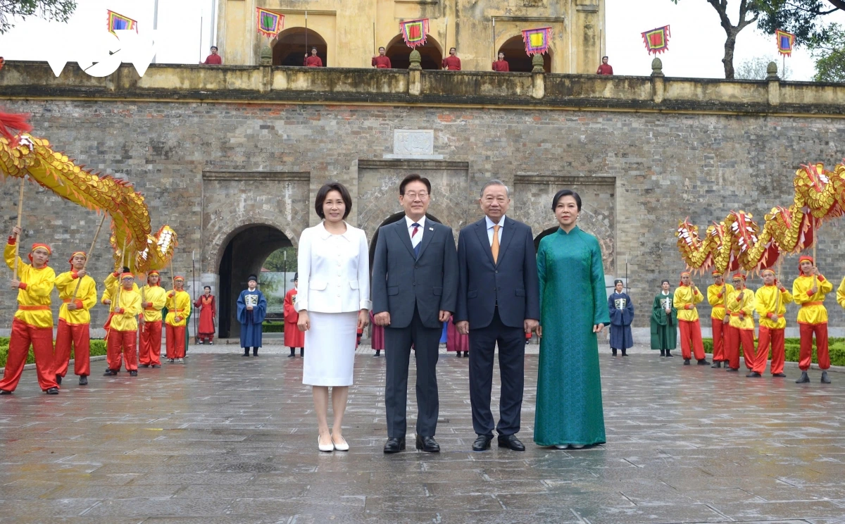 Tổng Bí thư, Chủ tịch nước Tô Lâm chủ trì chương trình hữu nghị tại Hoàng thành