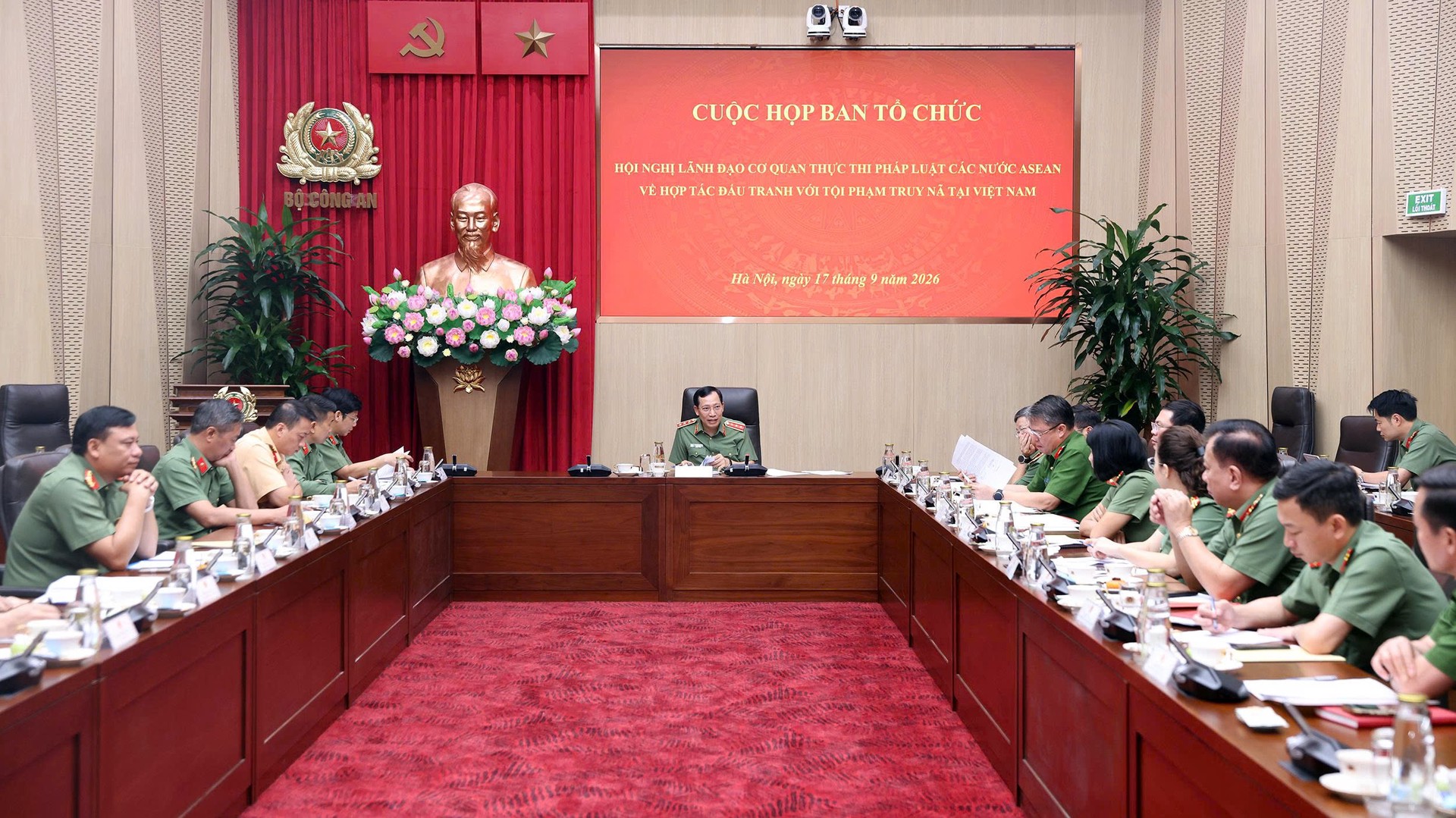 CHUẨN BỊ CHU ĐÁO CHO HỘI NGHỊ LÃNH ĐẠO CƠ QUAN THỰC THI PHÁP LUẬT CÁC NƯỚC ASEAN VỀ HỢP TÁC ĐẤU TRANH VỚI TỘI PHẠM TRUY NÃ