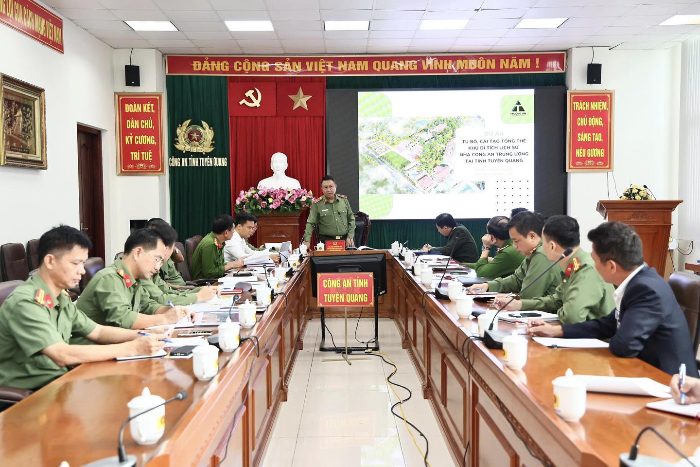 HỘI NGHỊ THAM GIA Ý KIẾN DỰ ÁN TU BỔ, CẢI TẠO NHA CÔNG AN TRUNG ƯƠNG