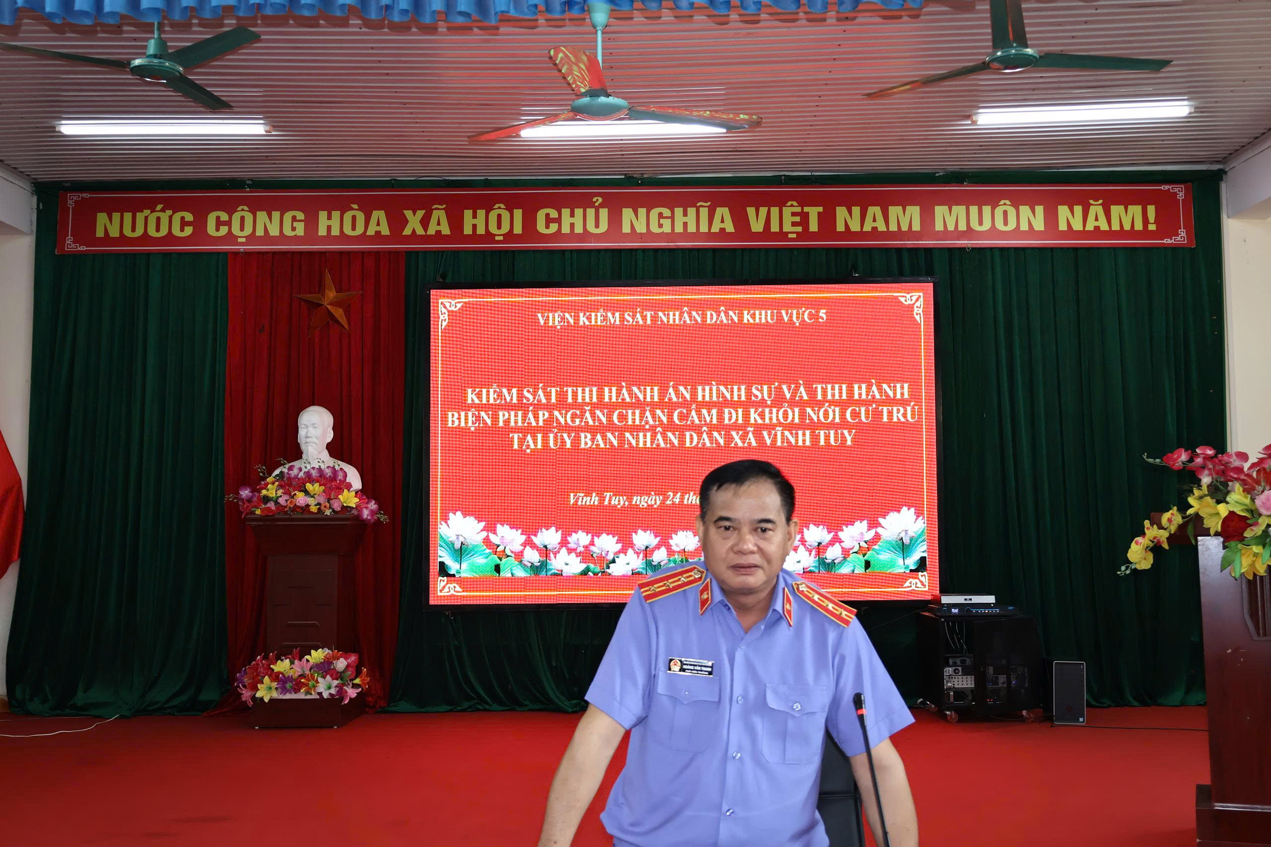 Viện Kiểm sát nhân dân Khu vực 5 triển khai kiểm sát việc thi hành án hình sự tại xã Vĩnh Tuy