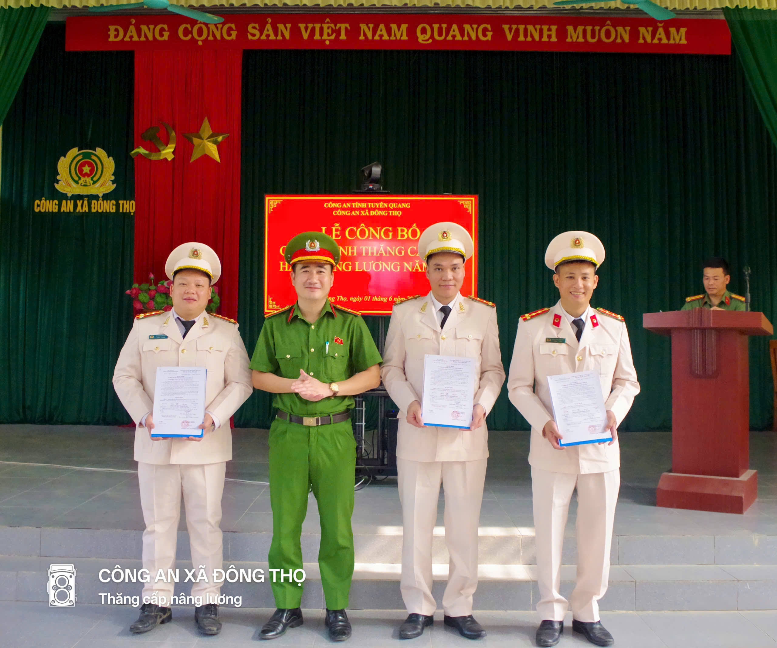 CÔNG AN XÃ ĐÔNG THỌ TỔ CHỨC CÔNG BỐ QUYẾT ĐỊNH THĂNG CẤP BẬC HÀM, NÂNG BẬC LƯƠNG CAND NĂM 2026