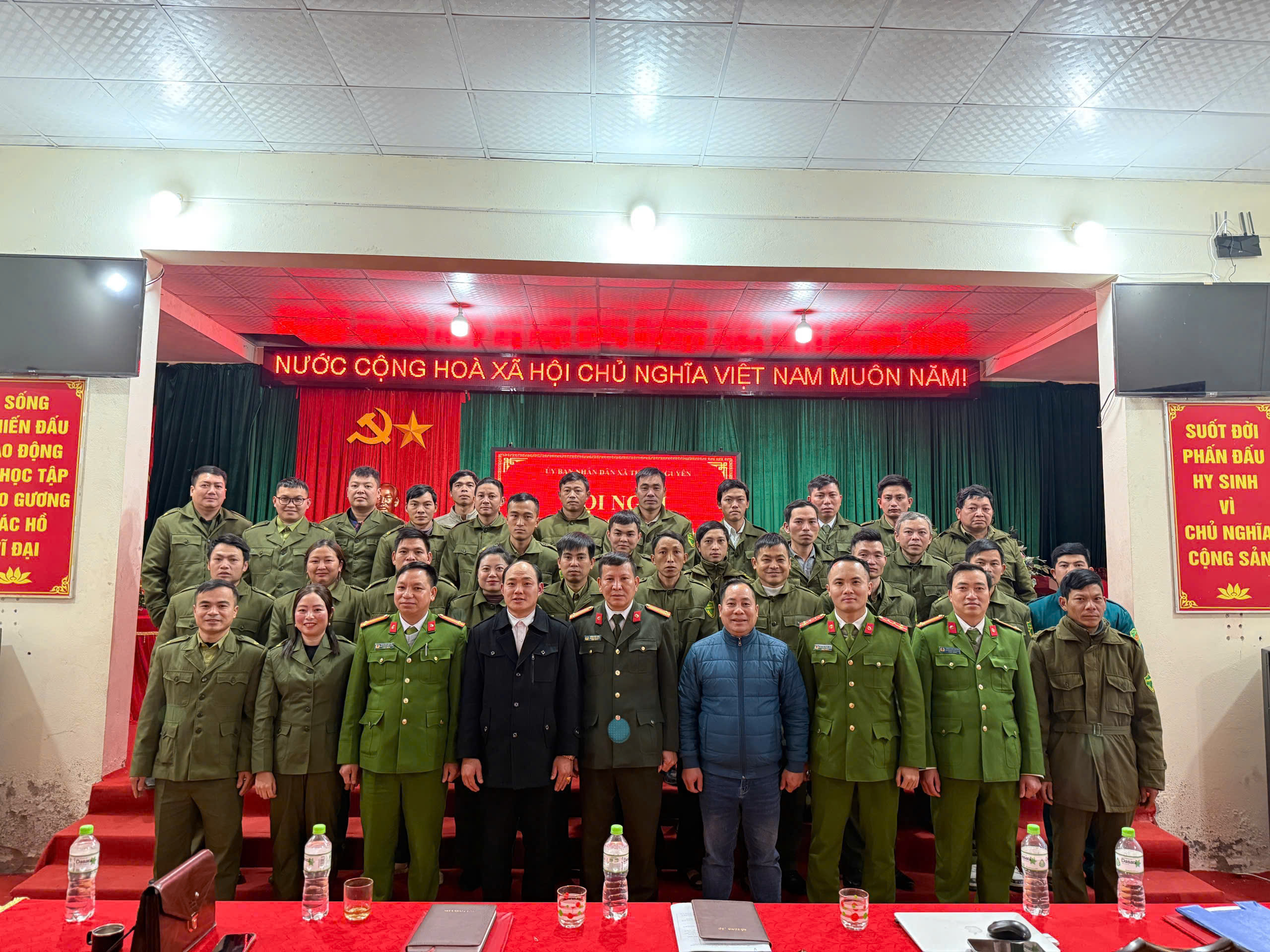 HỘI NGHỊ TỔNG KẾT HOẠT ĐỘNG CỦA LỰC LƯỢNG THAM GIA BẢO VỆ ANTT Ở CƠ SỞ XÃ THÔNG NGUYÊN NĂM 2025