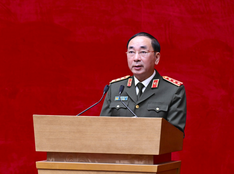 BỘ CÔNG AN PHÁT ĐỘNG PHONG TRÀO THI ĐUA “BA NHẤT: KỶ LUẬT NHẤT - TRUNG THÀNH NHẤT - GẦN DÂN NHẤT”