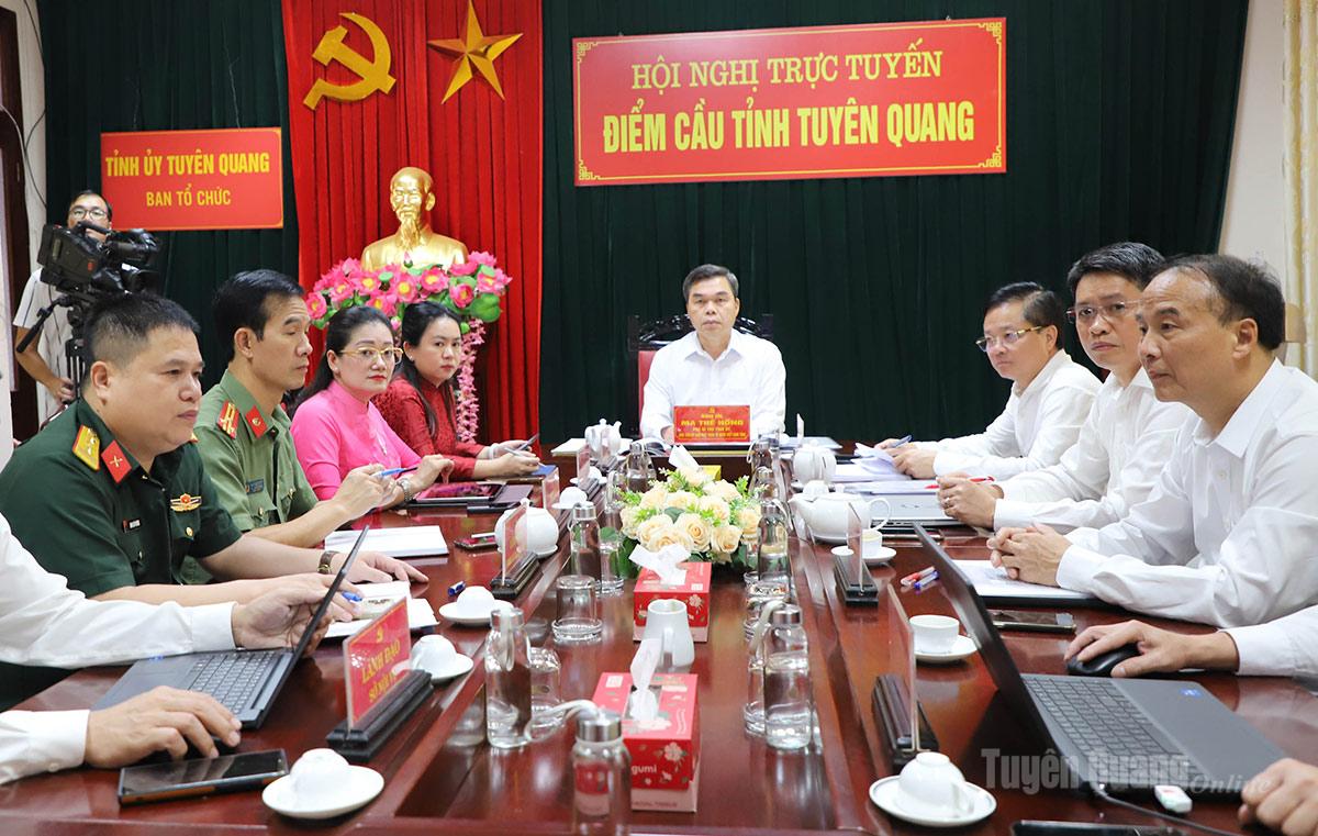 Công tác tổ chức xây dựng Đảng – thực tiễn ở địa phương