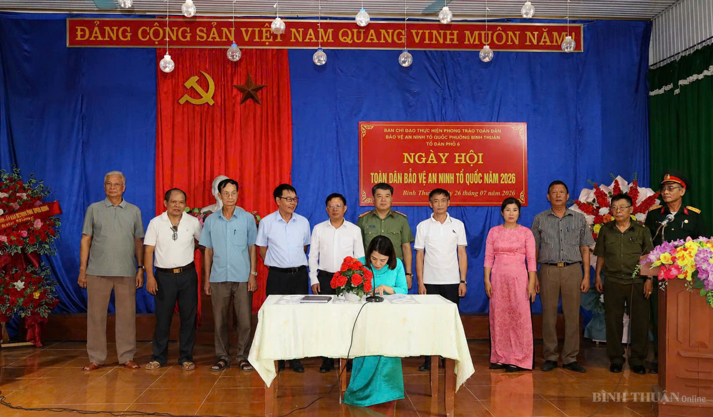 CHỦ TỊCH UBND PHƯỜNG BÌNH THUẬN DỰ NGÀY HỘI TOÀN DÂN BẢO VỆ AN NINH TỔ QUỐC NĂM 2026 TẠI TỔ DÂN PHỐ 6