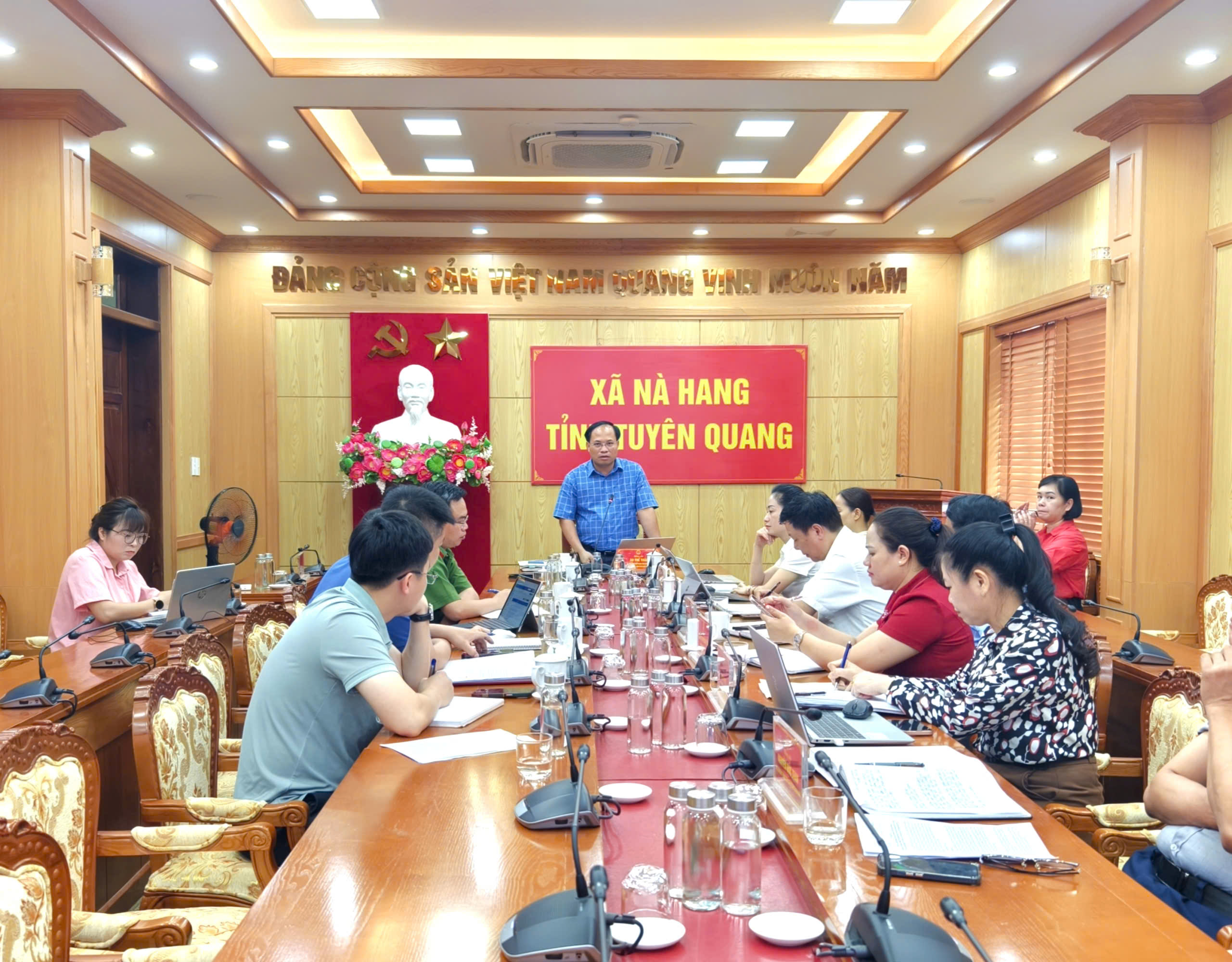 Xã Nà Hang làm việc với đơn vị tổ chức sự kiện về Chương trình nghệ thuật đặc biệt hướng đến kỷ niệm Quốc khánh 2/9