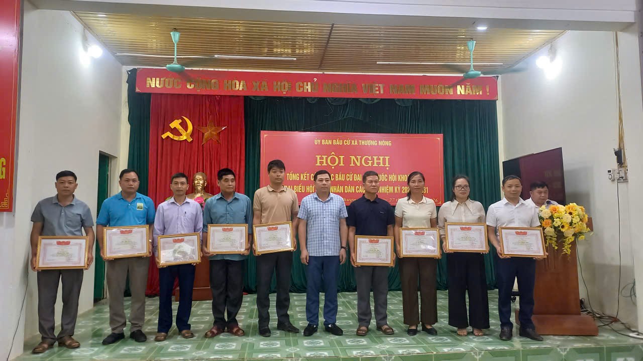 tổng kết 11.jpg