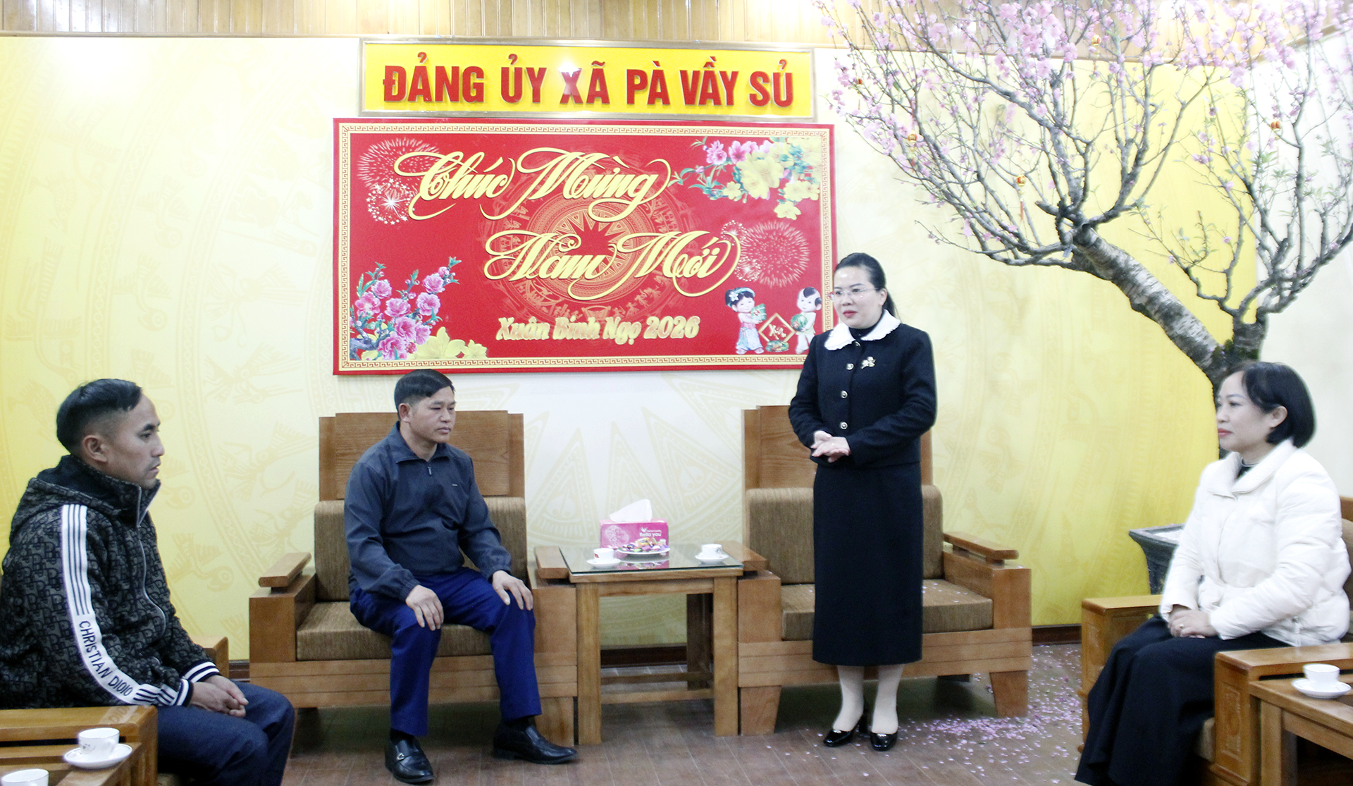 C&aacute;c điểm nh&oacute;m đạo Ch&uacute;c Tết (6).JPG