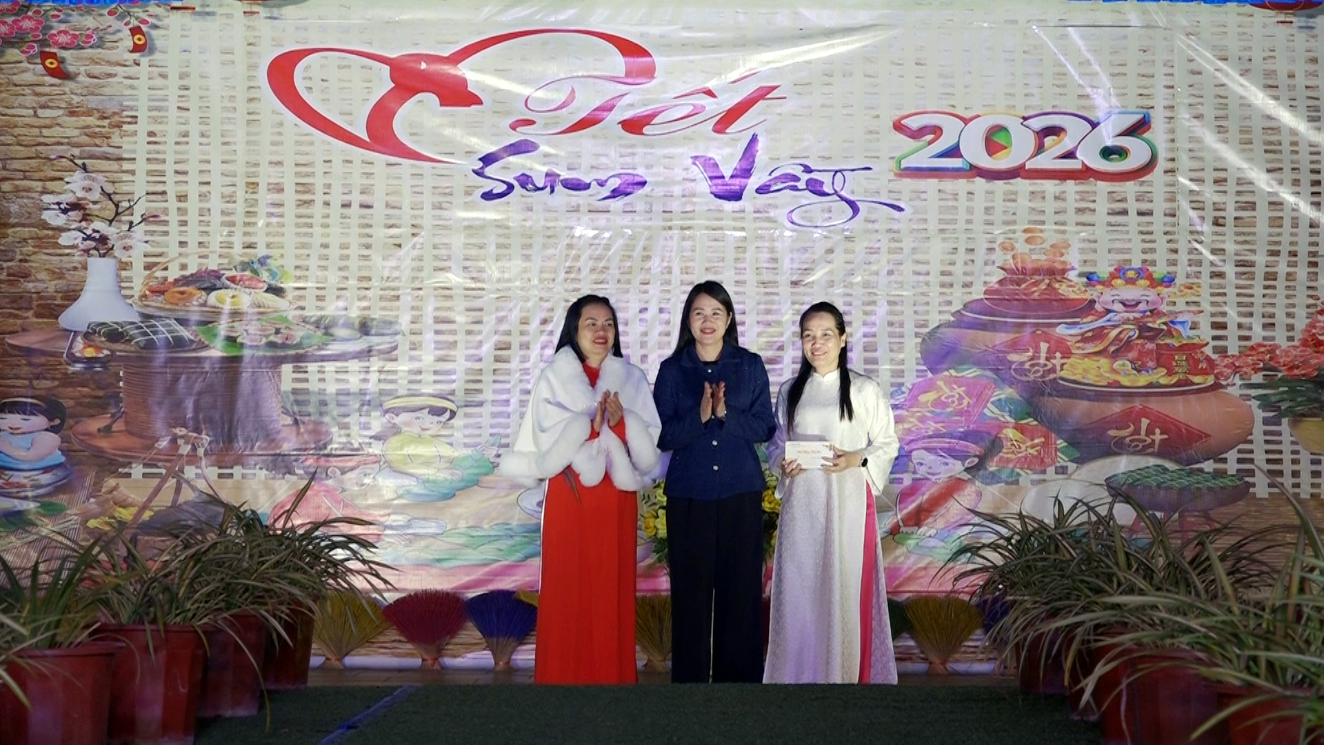 Sequence 01.00_08_00_19.Still002.jpg