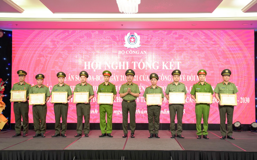 TIẾP TỤC ĐỔI MỚI CĂN BẢN, TOÀN DIỆN CÔNG TÁC TUYỂN SINH ĐẠI HỌC TRONG CÔNG AN NHÂN DÂN