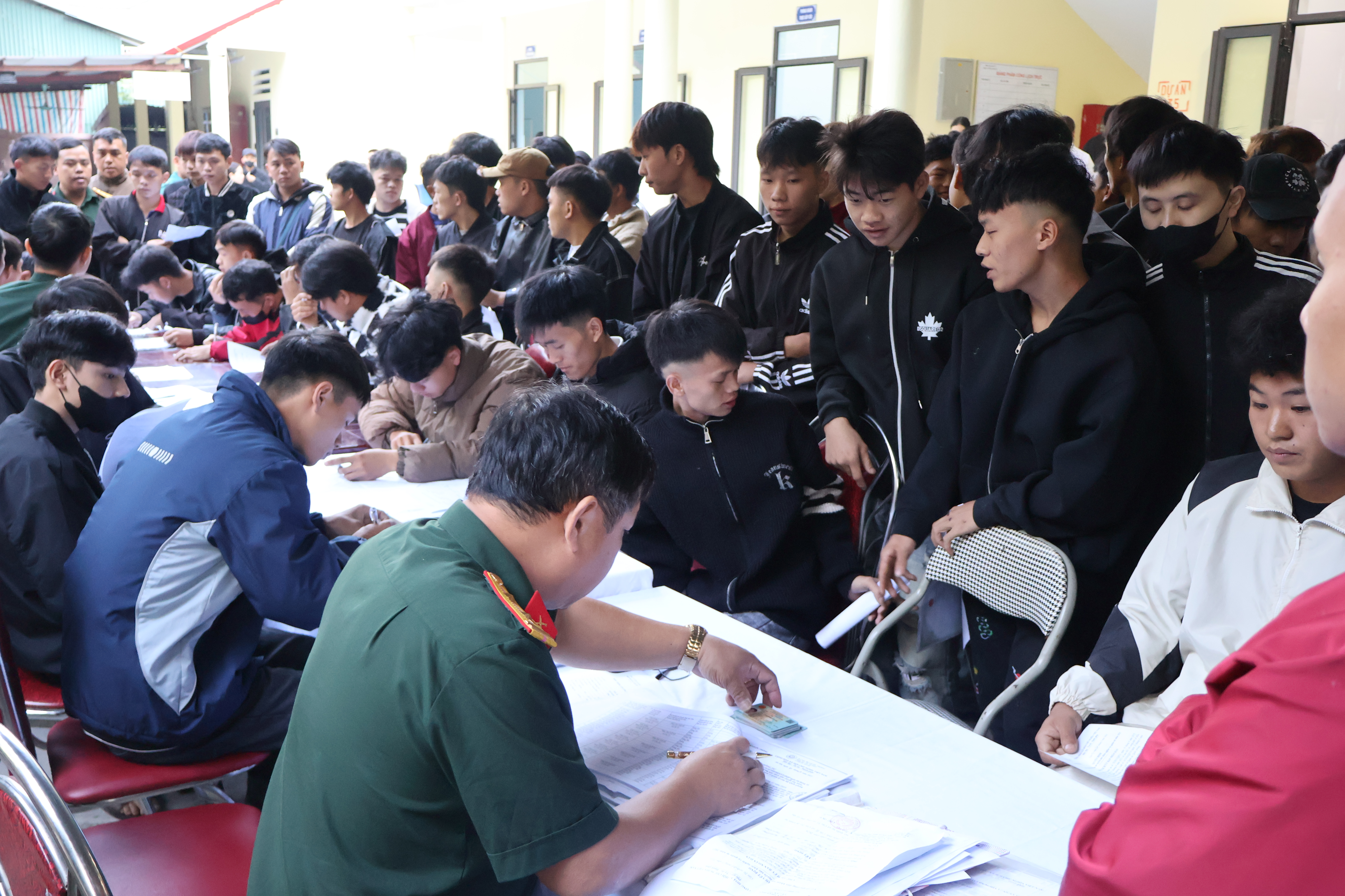 XÃ CÁN TỶ TỔ CHỨC KHÁM SƠ TUYỂN SỨC KHỎE THANH NIÊN SẴN SÀNG NHẬP NGŨ NĂM 2027