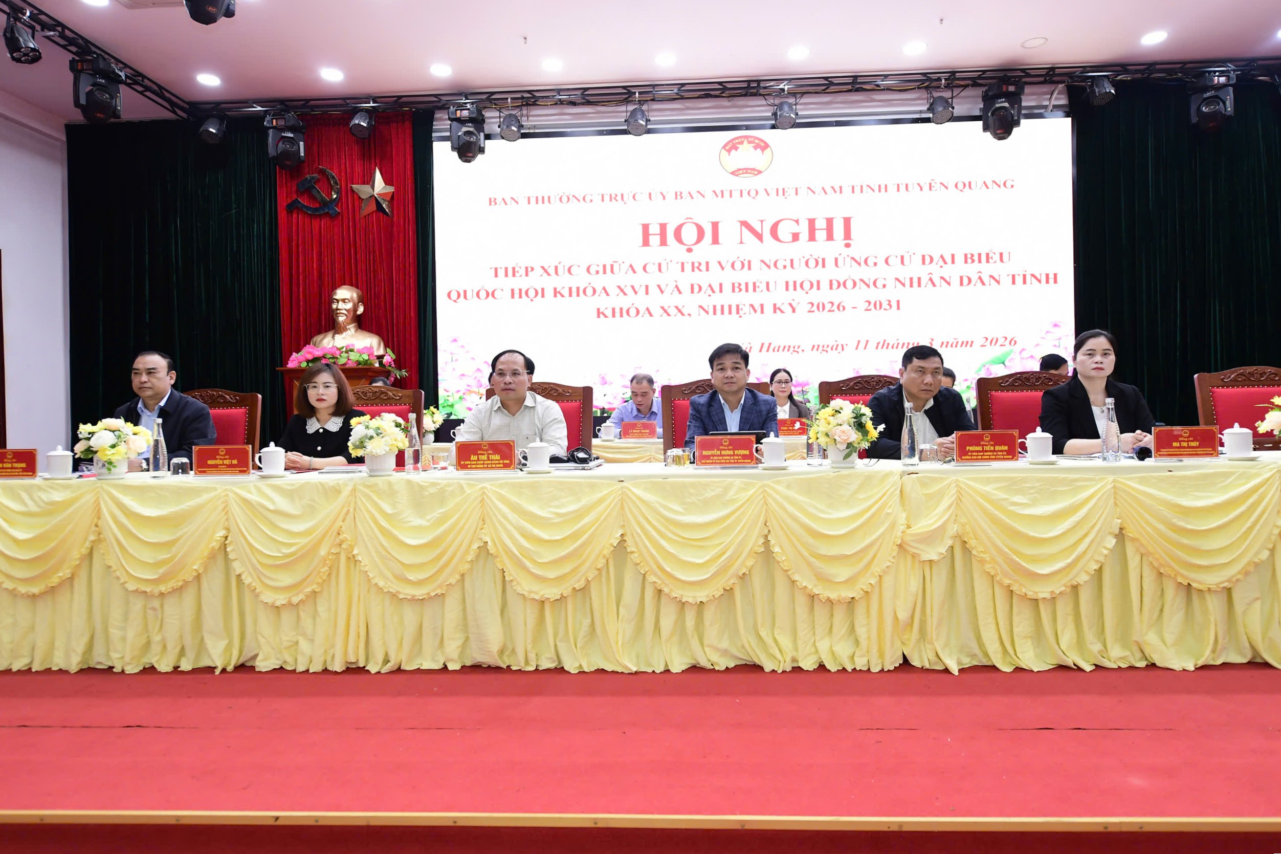 Hội nghị tiếp xúc giữa cử tri với người ứng cử đại biểu Quốc hội khóa XVI và đại biểu HĐND tỉnh khóa XX, nhiệm kỳ 2026 – 2031 tại xã Nà Hang