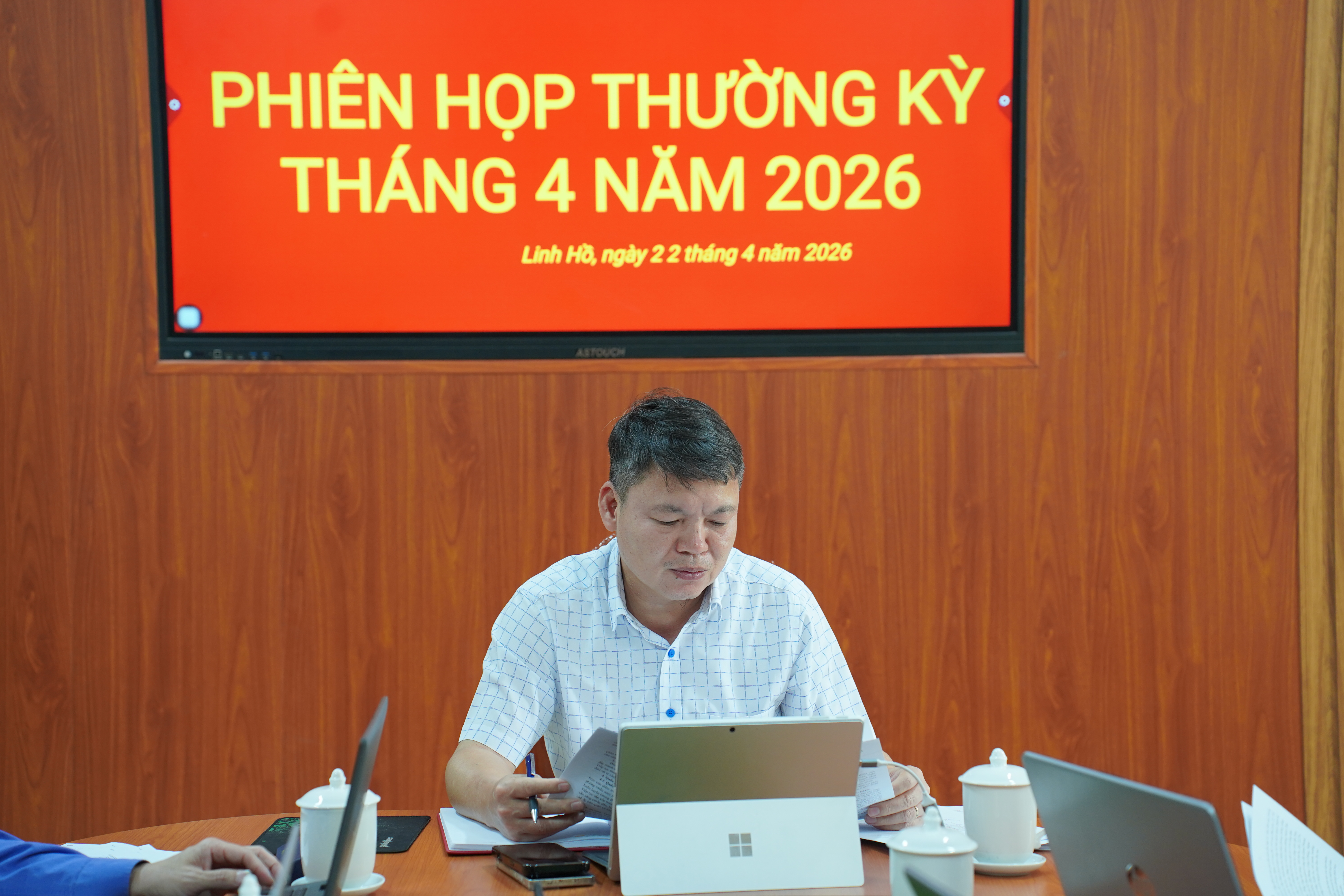 phi&ecirc;n họp 3.JPG