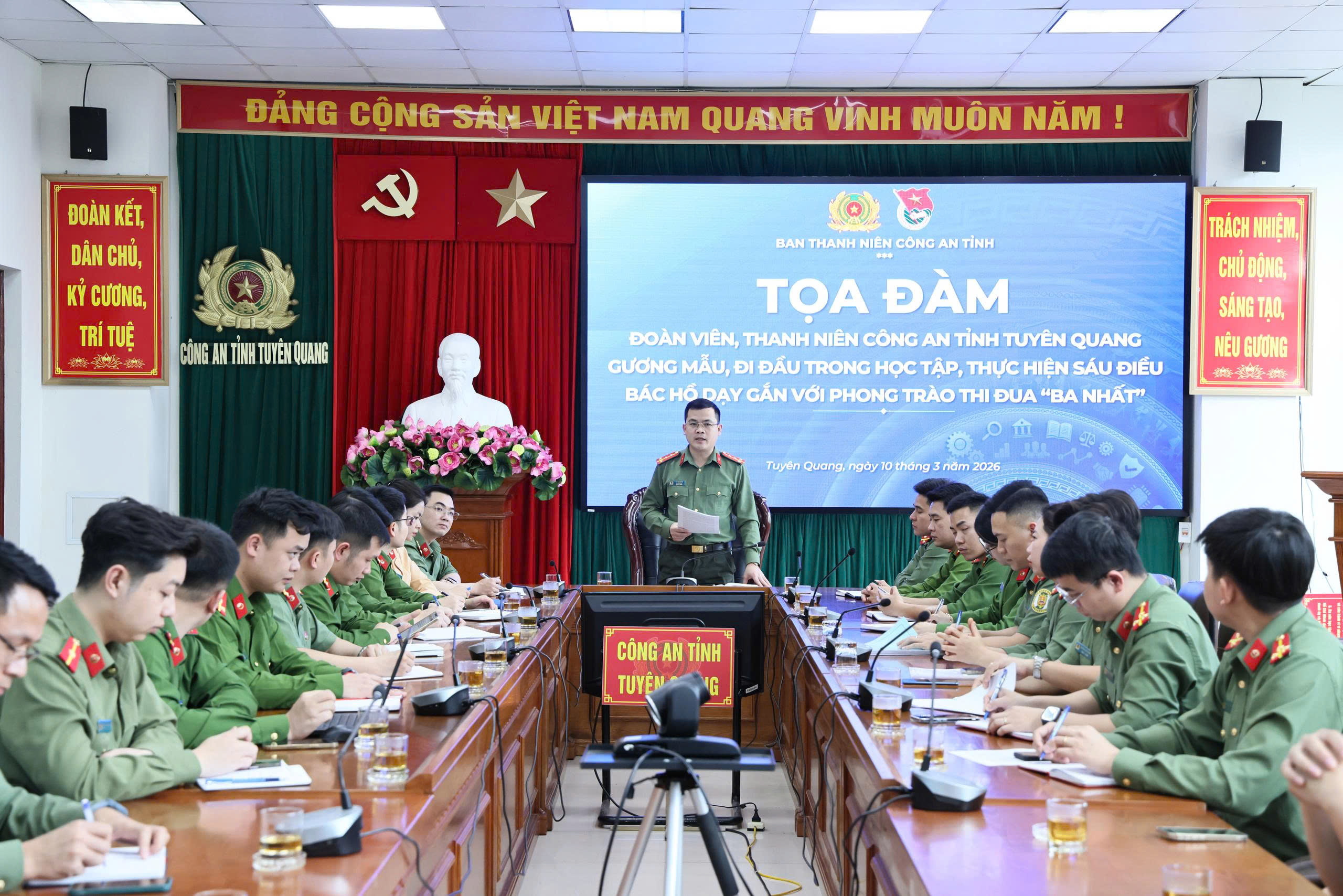 TUỔI TRẺ CÔNG AN TUYÊN QUANG: KHẮC GHI LỜI BÁC, TIÊN PHONG THỰC HIỆN PHONG TRÀO "BA NHẤT"