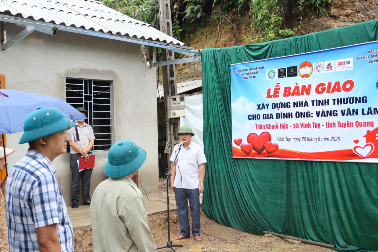 Lễ bàn giao nhà BT.jpg