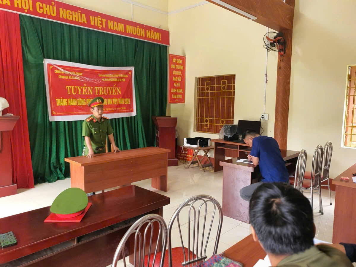 CÔNG AN XÃ SÀ PHÌN ĐẨY MẠNH TUYÊN TRUYỀN HƯỞNG ỨNG THÁNG HÀNH ĐỘNG PHÒNG, CHỐNG MA TÚY NĂM 2026